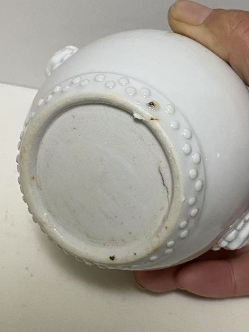 中国美術 德化窯 白磁寿桃鈕雙獅耳鼓釘茶叶罐 蓋物 陶器 清代古玩 唐物 骨董品