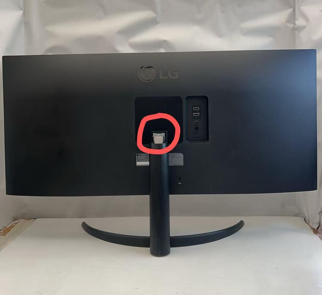 LG 34WP500-B 34インチ ウルトラワイドモニター 本体 2022年製