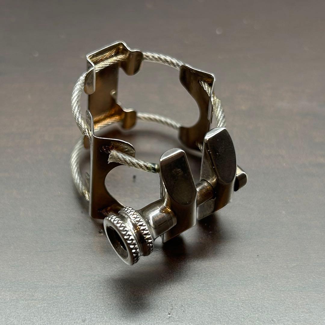 K Plume アルトサックス用リガチャー 真鍮製銀メッキ 中古品