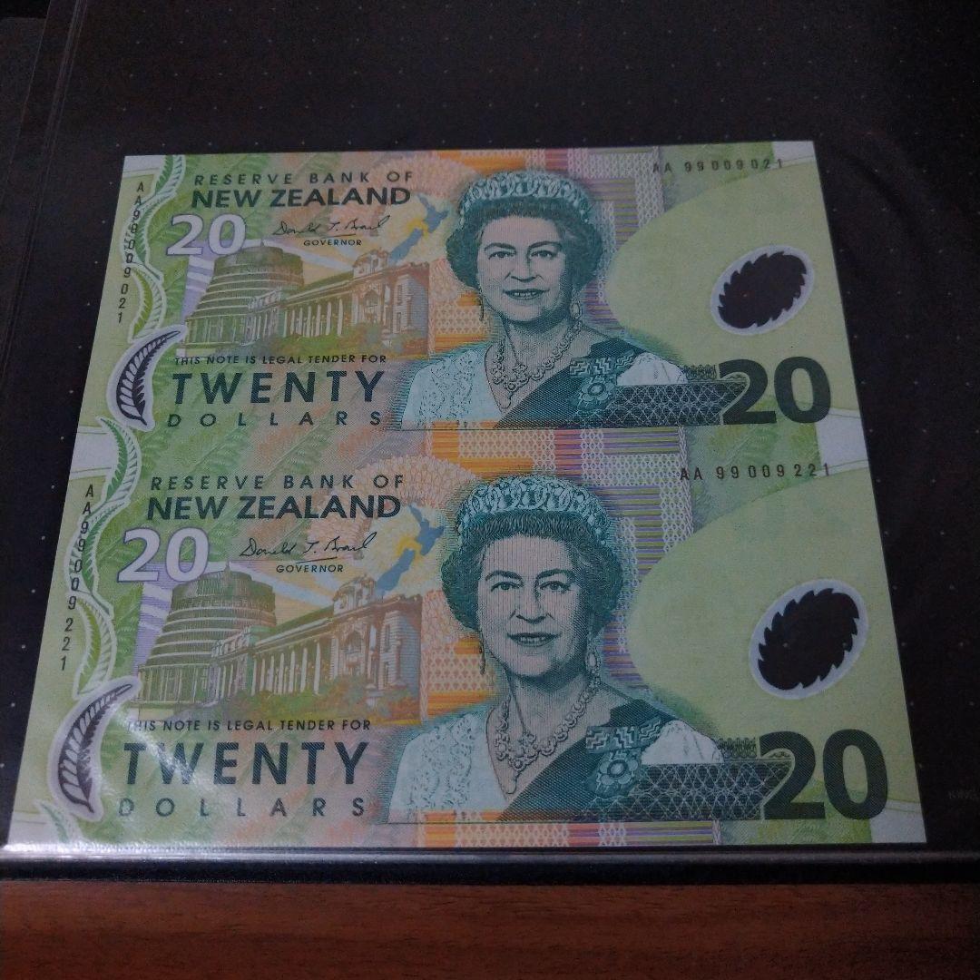 ニュージーランド非流通旧紙幣アンカットシート5種完