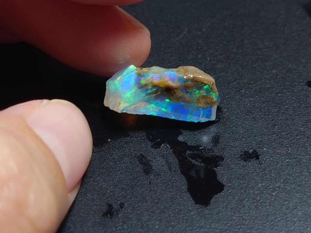 チョーク　オパール　エチオピアウェロ産　鉱物標本　原石