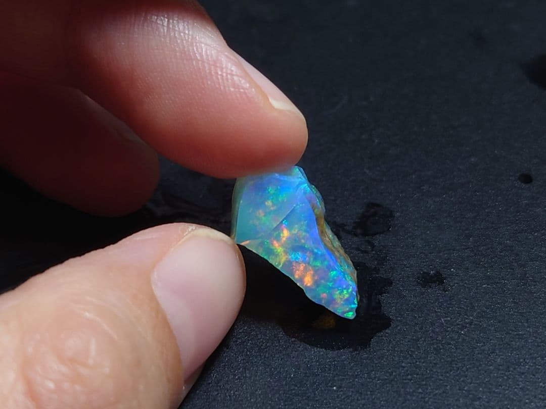 チョーク　オパール　エチオピアウェロ産　鉱物標本　原石