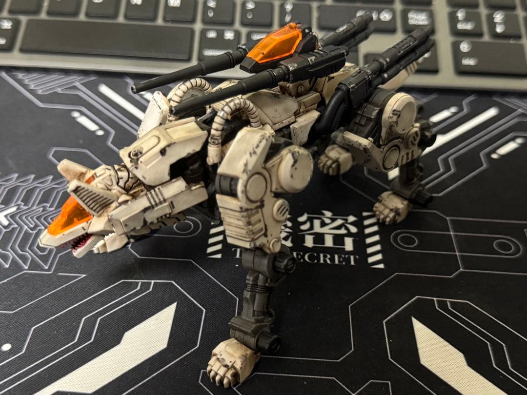 REALIZE MODEL ゾイド RMZ-003 コマンドウルフ