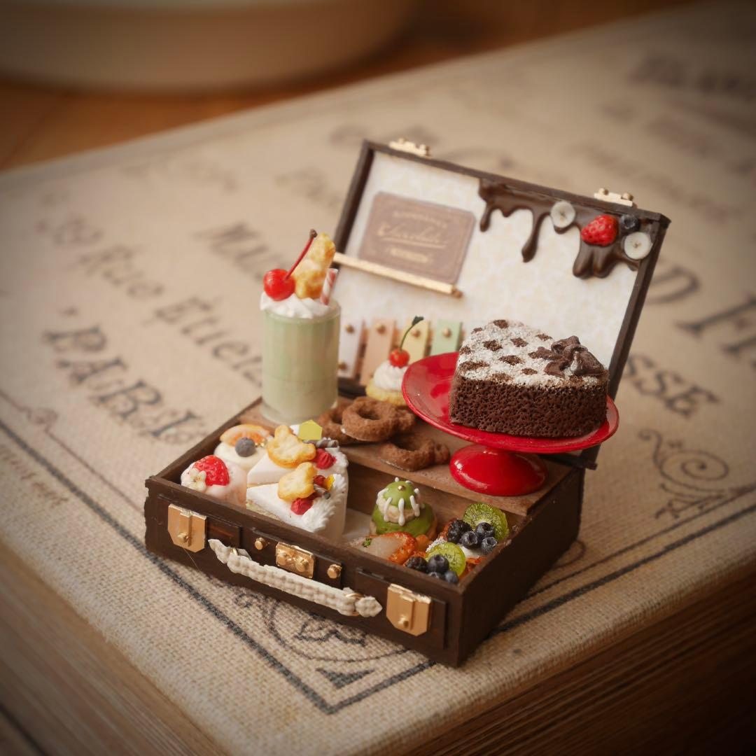 chocolate trunk チョコレートテーマのトランクスイーツ