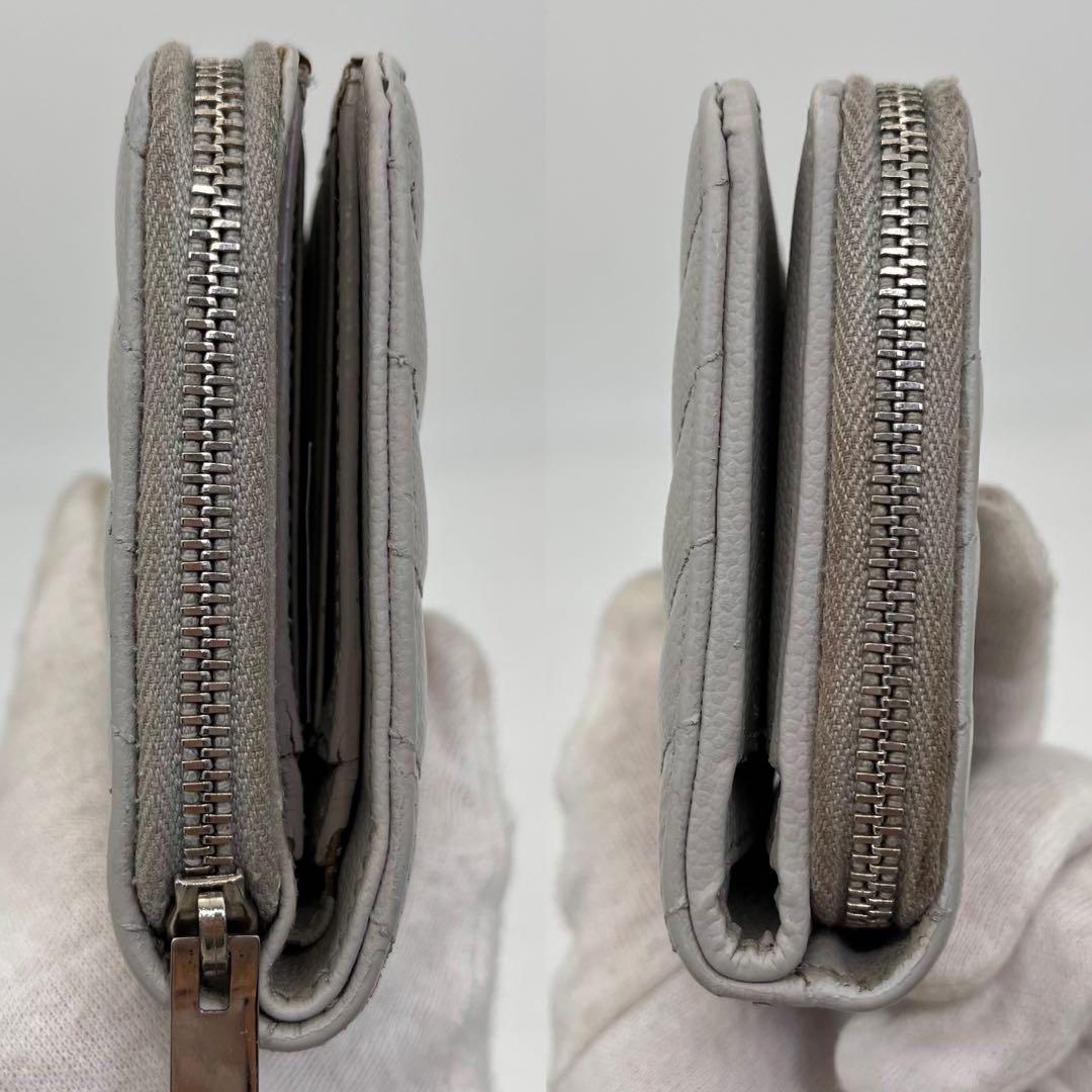 サンローラン 二つ折り財布 カサンドラ Vステッチ キャビアスキン 保存袋付き