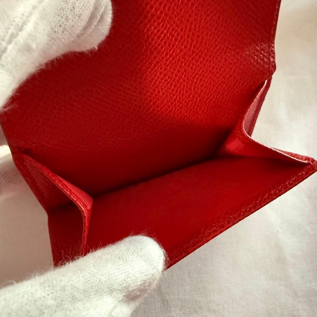 新品 未使用 フェラガモ レザー三つ折り財布 レッド リボン