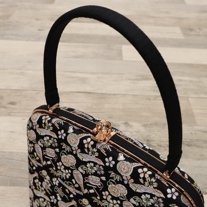 《和装バッグ◆小さな和楽器と桜梅竹模様◆黒地＊着物に合わせて♪Z1-7》