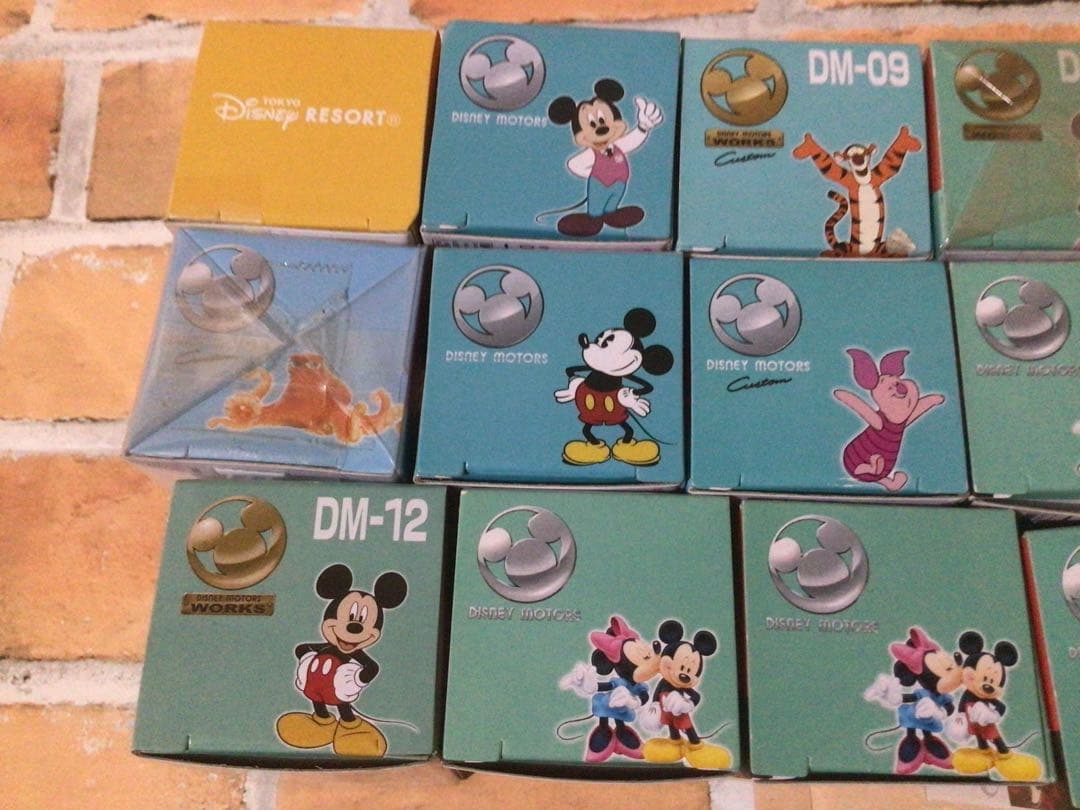 トミカ★ディズニーモータース★アニバーサリーコレクション★28台★ケース付き