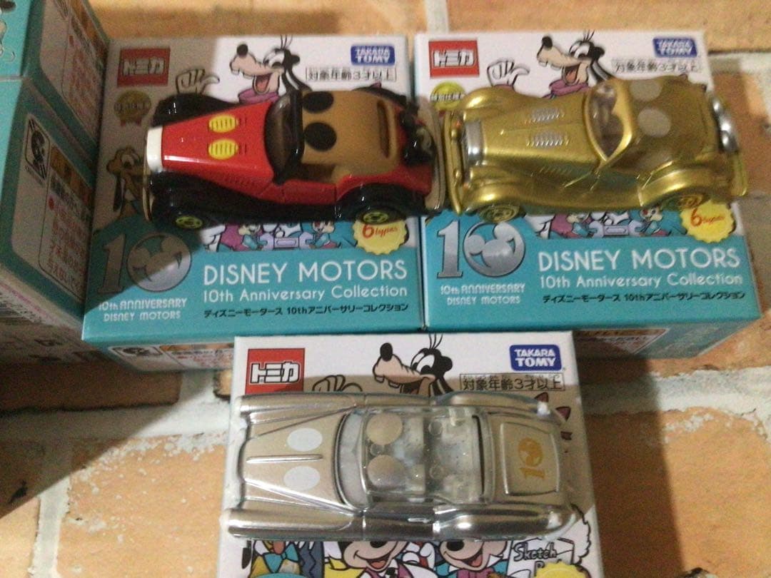 トミカ★ディズニーモータース★アニバーサリーコレクション★28台★ケース付き