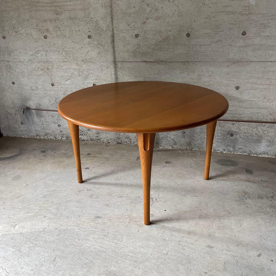 飛騨産業 キツツキ 侭 オーク材 北欧スタイル　ナチュラル円形ダイニングテーブル