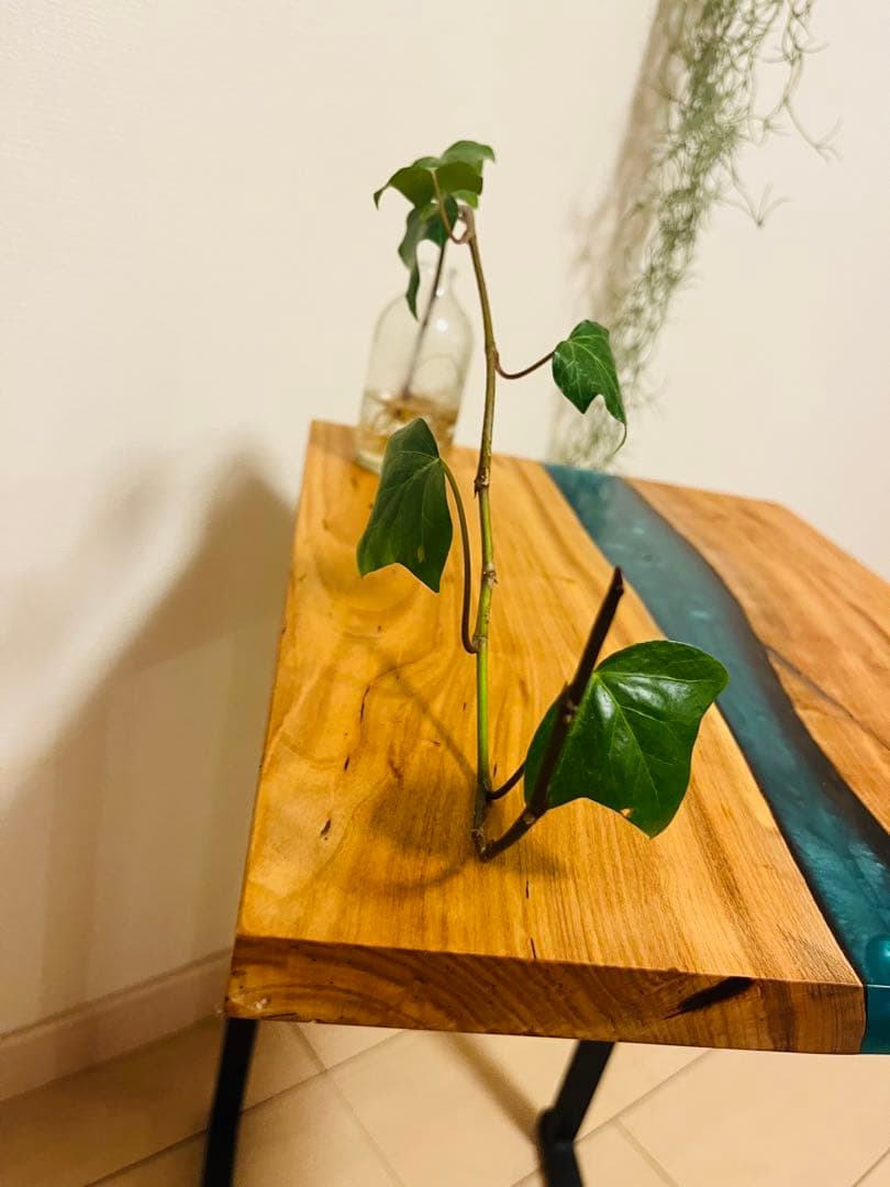 レジンテーブル　ソファテーブル　サイドテーブル　桜の木