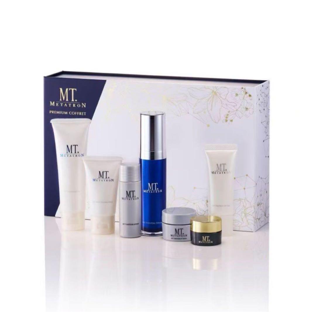 プレミアムコフレ　クリスマスコフレ2025 未使用　MT メタトロン