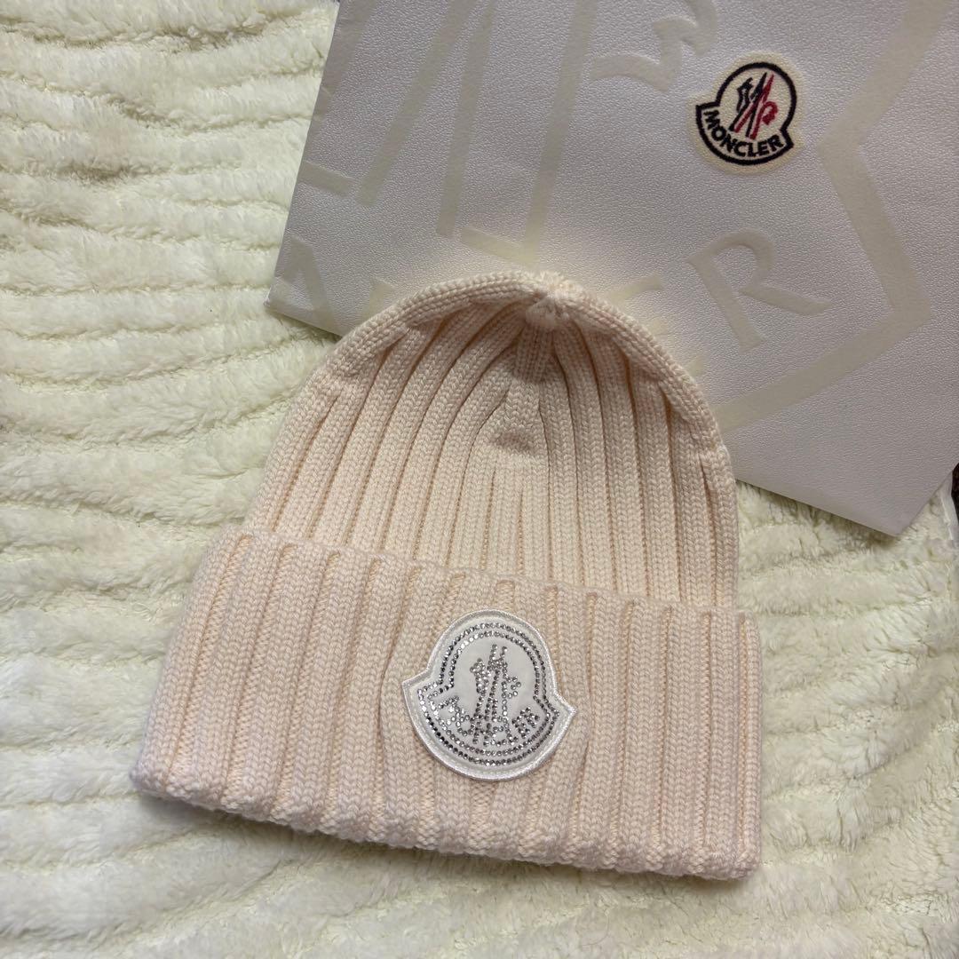モンクレ　ニット帽　ビーニー　アイボリー　キラキラ