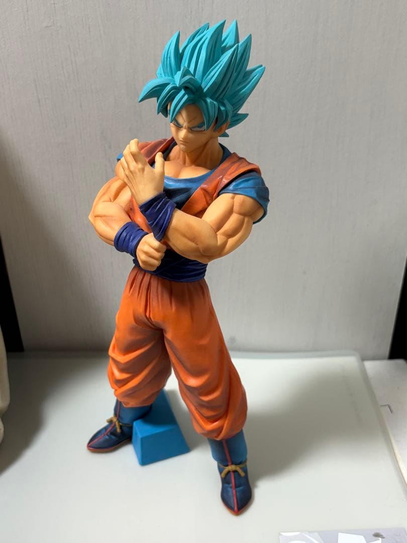 ドラゴンボール メモリーズ C賞 超サイヤ人ゴッド超サイヤ人 孫悟空 フィギュア