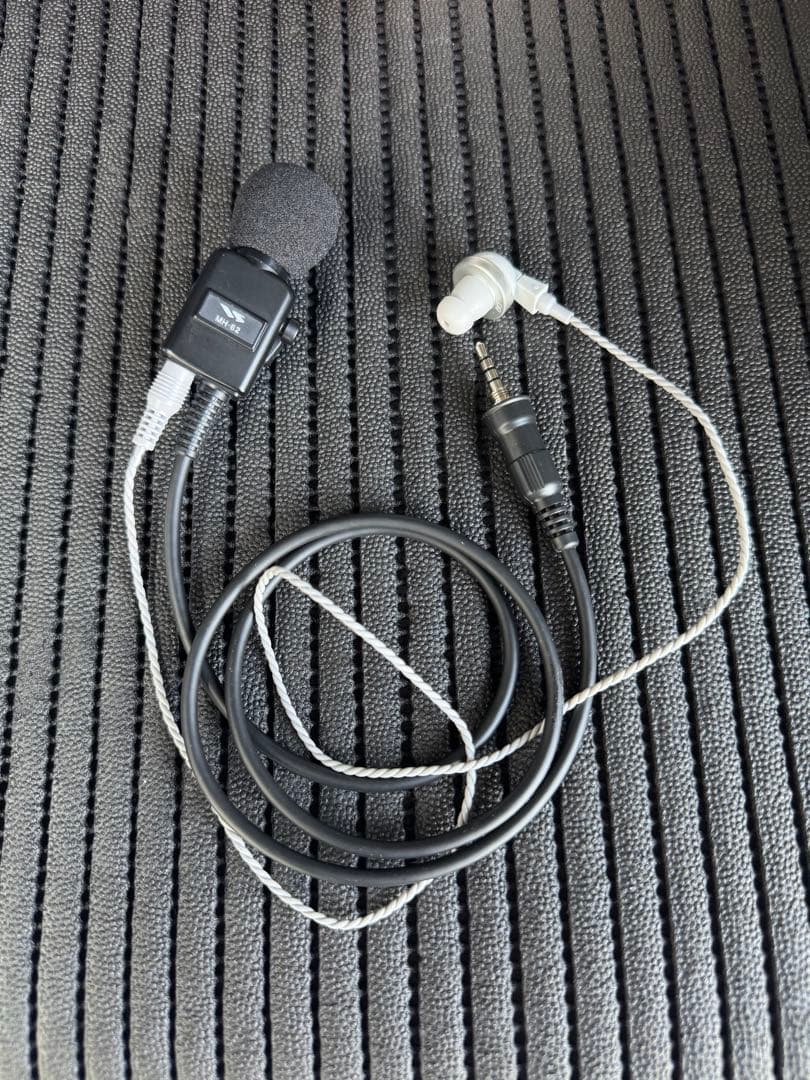 ［イヤホンマイク付き]STANDARD FTH-314L トランシーバー