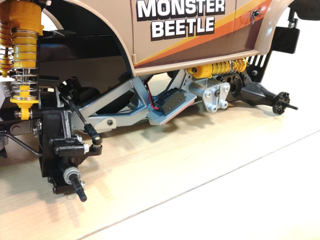 モンスタービートル　サンドベージュ塗装 タミヤ　ラジコン(プロポセット　箱付)