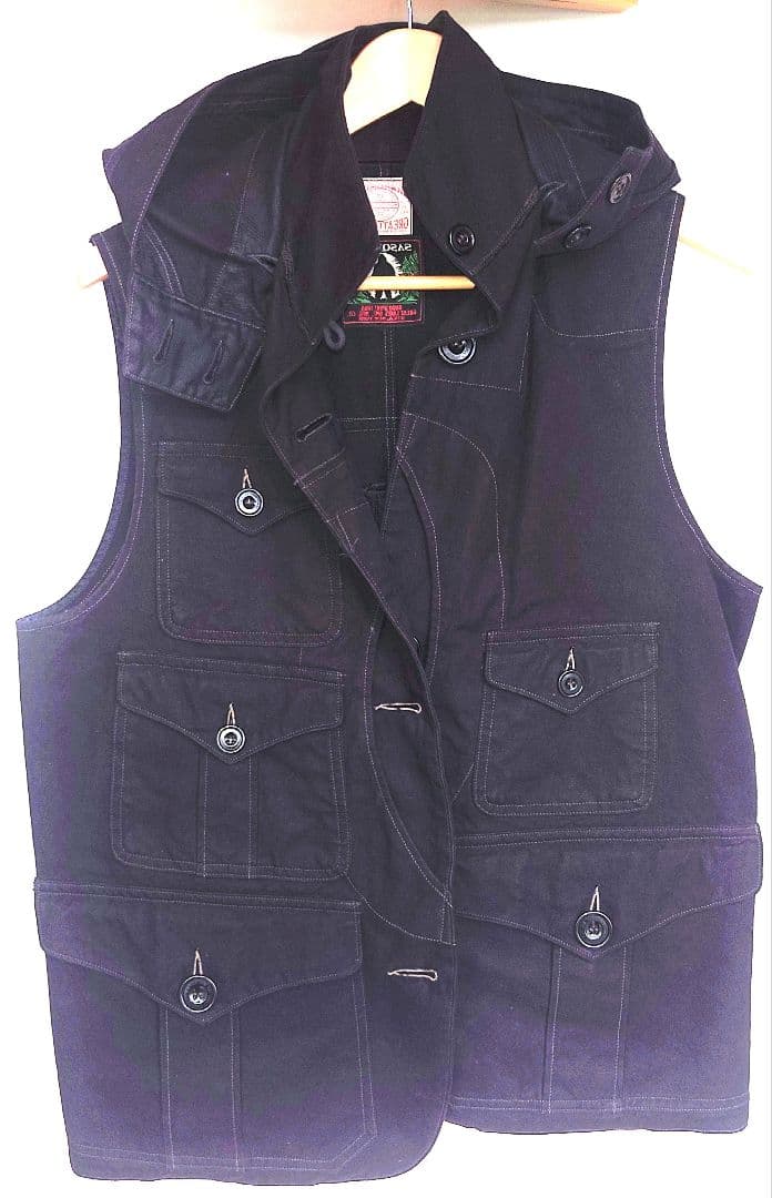 フリーホイーラーズ　サスカッチ 濃黒ダックベスト Size 40 美品