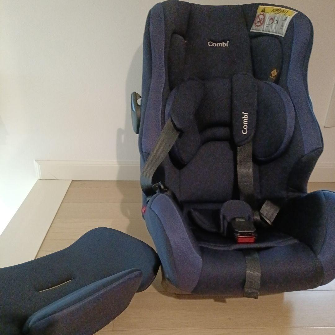 Combi チャイルドシート ネイビー　コンビ　ベビーシート　美品　新生児対応