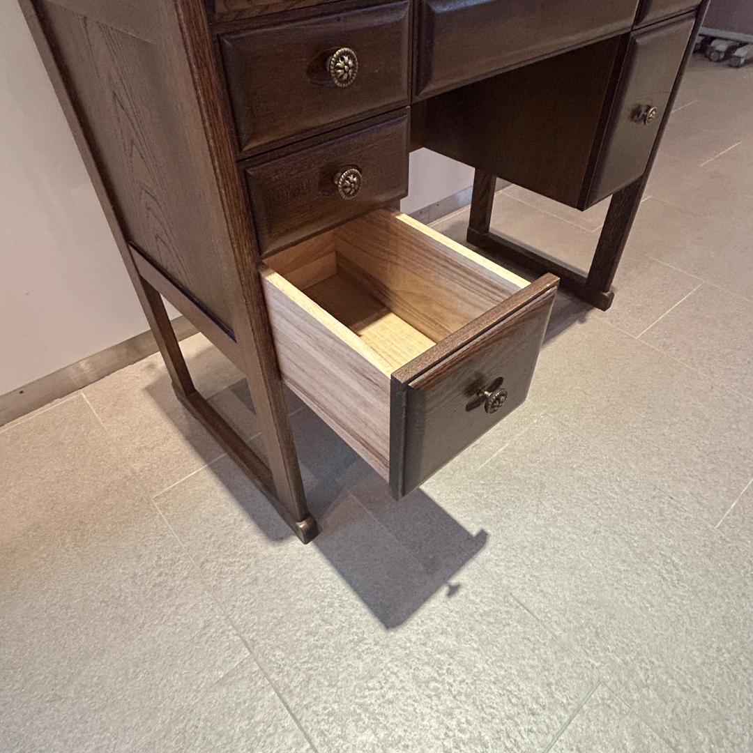 期間限定値下♥【高梨産業 ＲＯＢＩＮ】　オーク無垢材　ドレッサー 椅子付き