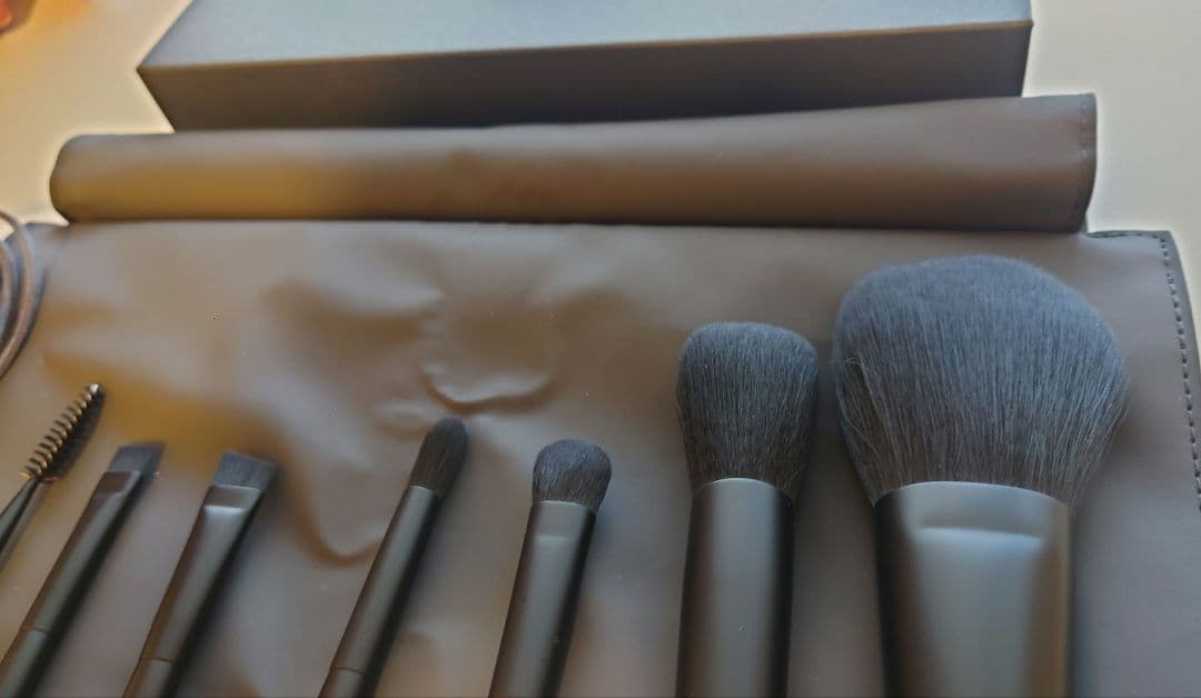 【新品未使用】SOYOブラシ　7本セット　収納ケース付き