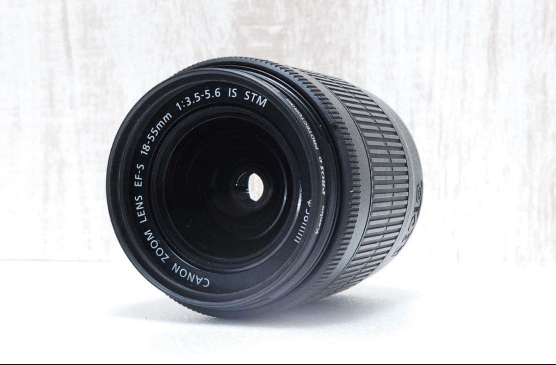 Canon Kiss X7i デジタル一眼レフ 18-55mmレンズ付