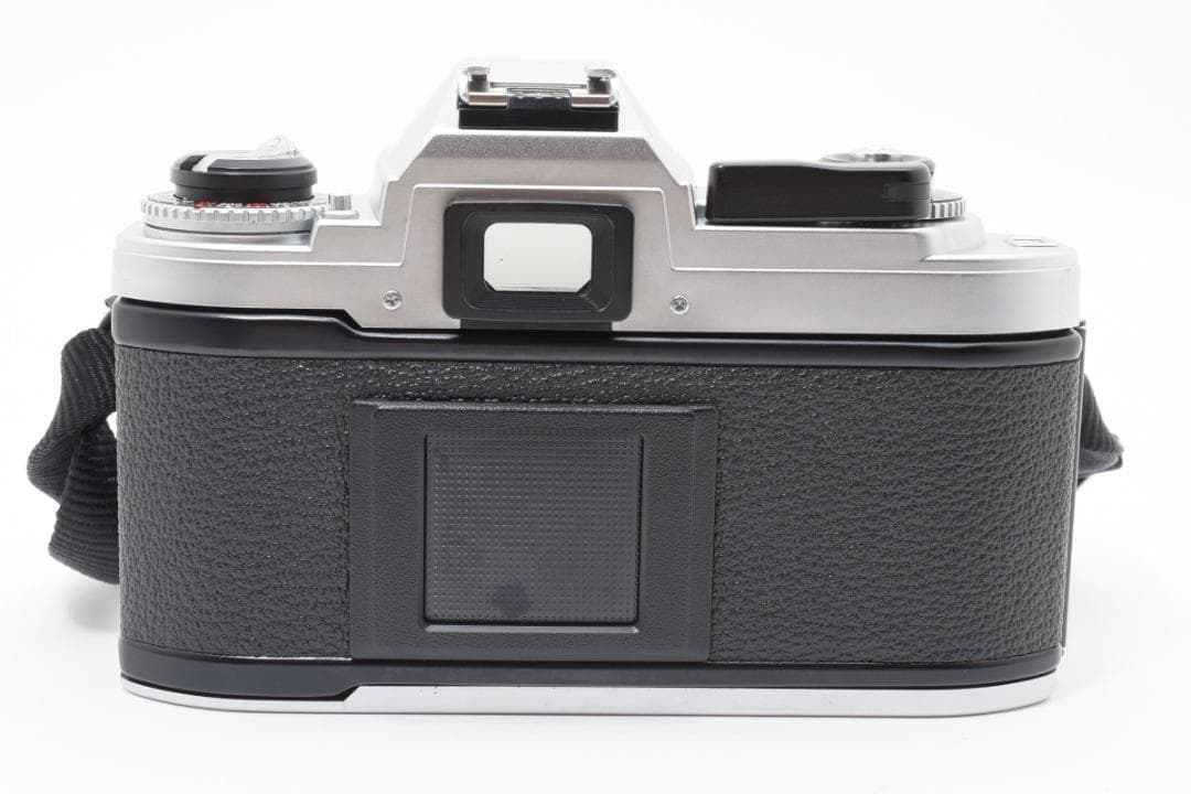 超美品 NIKON FG シルバー フィルムカメラ モルト新品交換済 M835