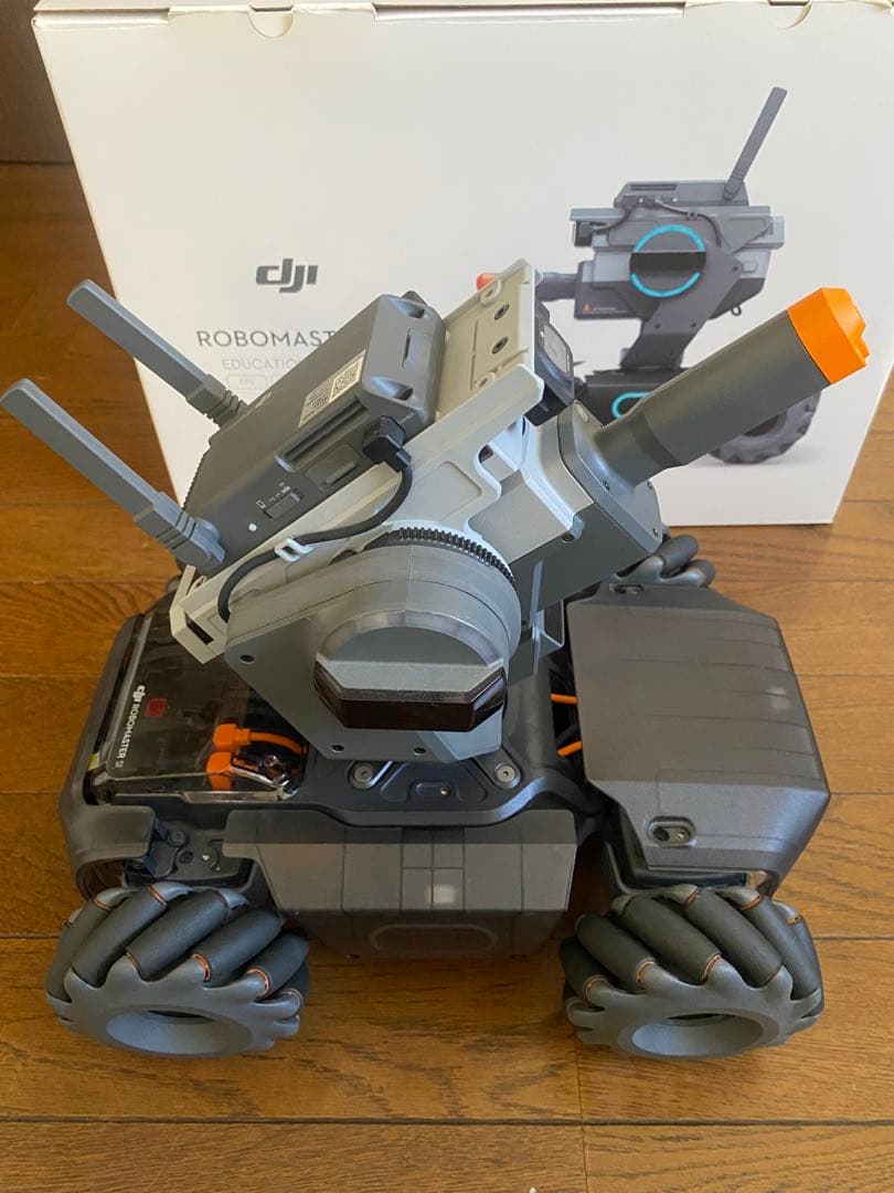 DJI ロボマスター S1