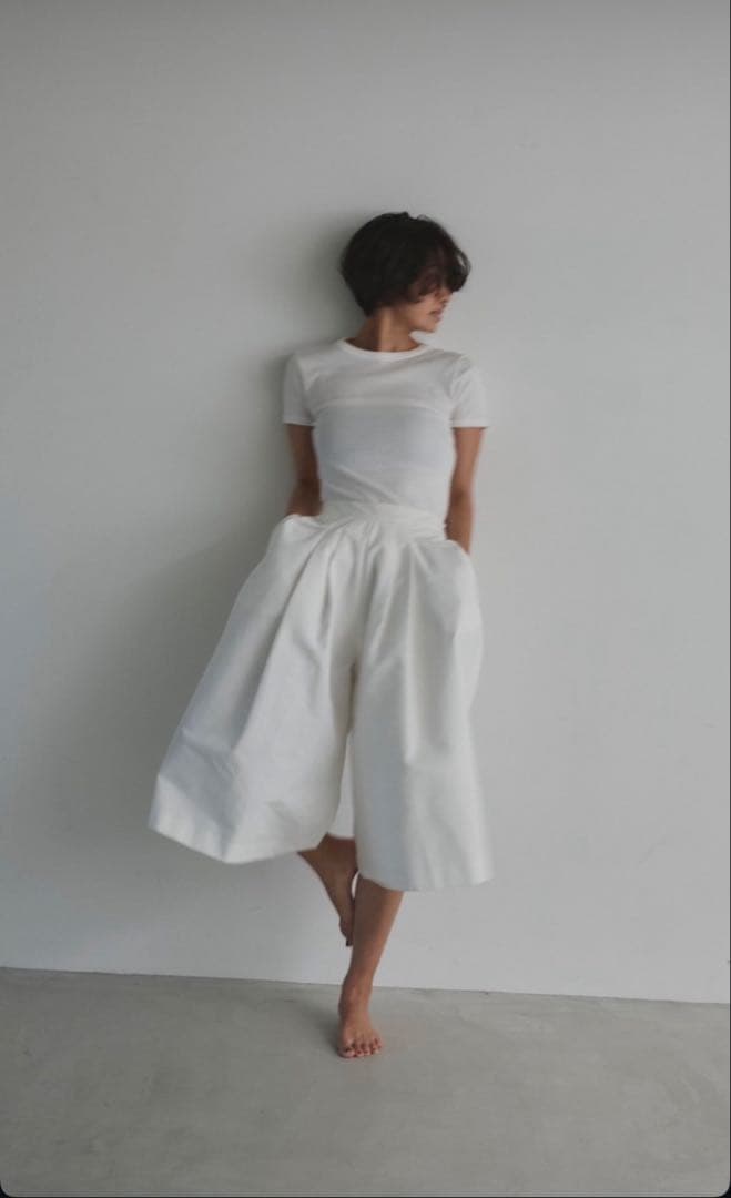 Nala ドレスパンツ　伊勢丹新宿店限定ホワイト　スイムウェア　美品