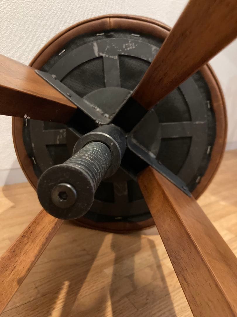 ジャーナルスタンダードファニチャー シノン ハイスツール レザー 昇降式①