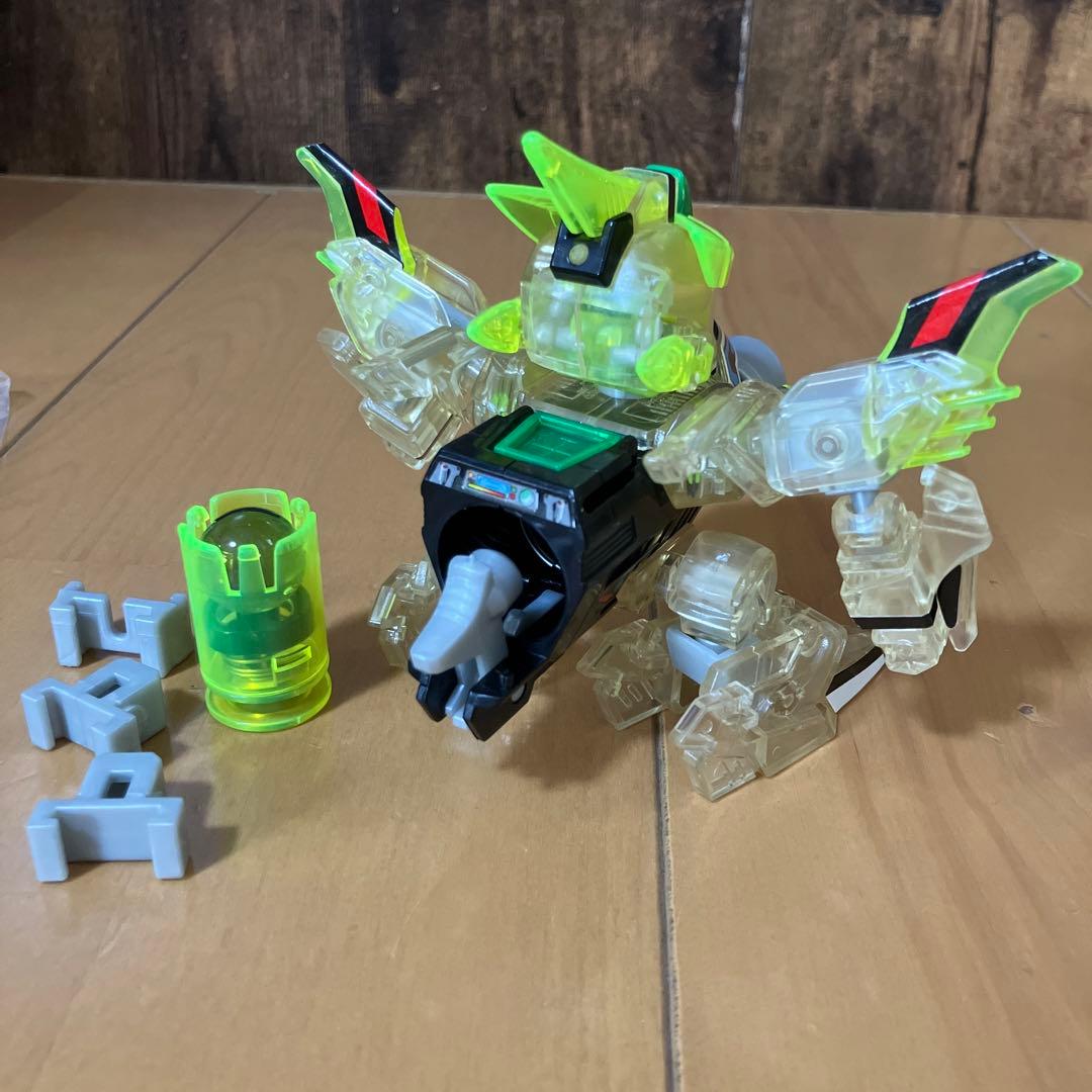 美品 付属品完備 ビーダキャリバー　最終の対決セット他　ビーダマン爆外伝V