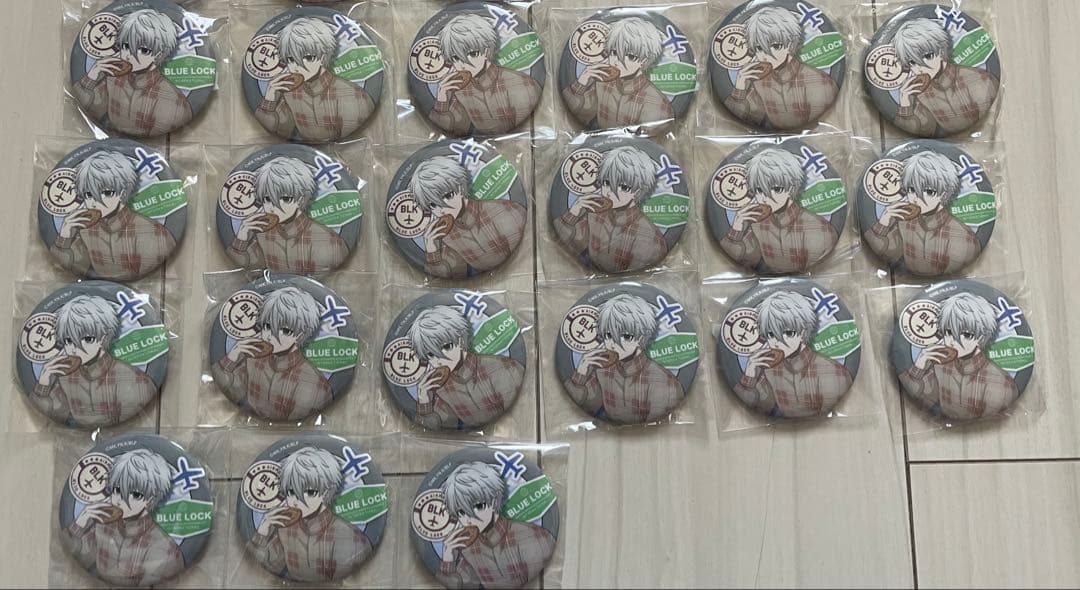 【ブルーロック】凪誠士郎 旅行 缶バッジ 42点 痛バ完成向け 同絵柄まとめ 凪