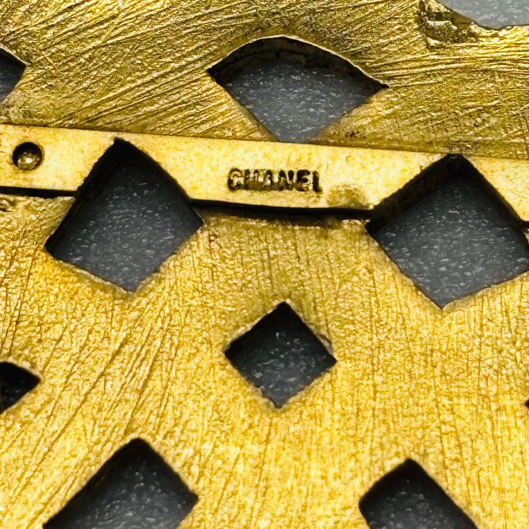 希少　CHANEL シャネル　ヴィンテージ　1970年代　ブローチ　ゴールド