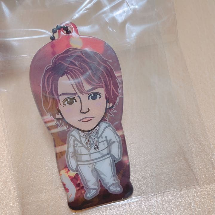 吉野北人 白衣装 背景ありクリアチャーム