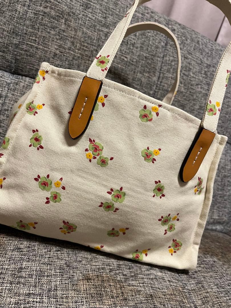 【完売品】コーチ　ディズニーコラボ　リサイクルトート　ランチトート　通勤バッグ