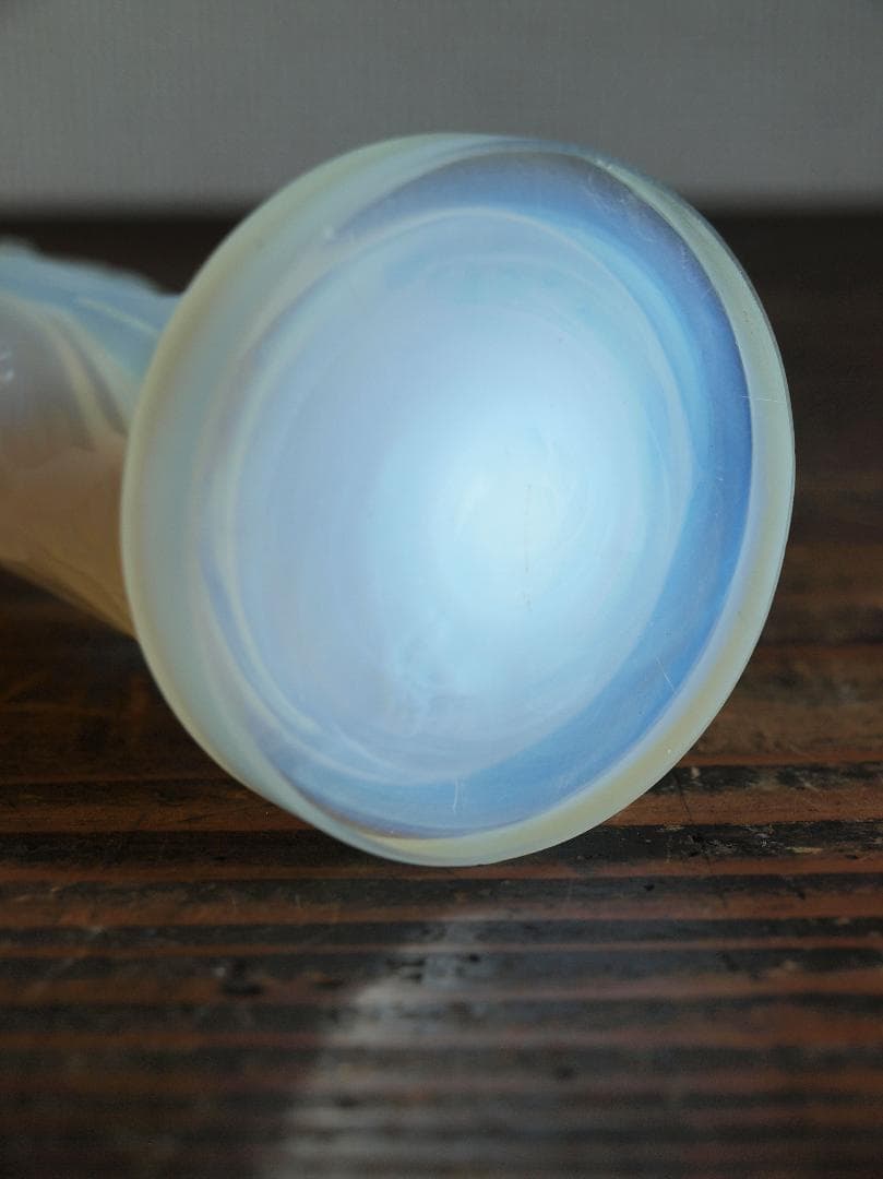 美しいオパールガラス ルルドの聖母像 フレンチ・アール・デコ 工藝/K073