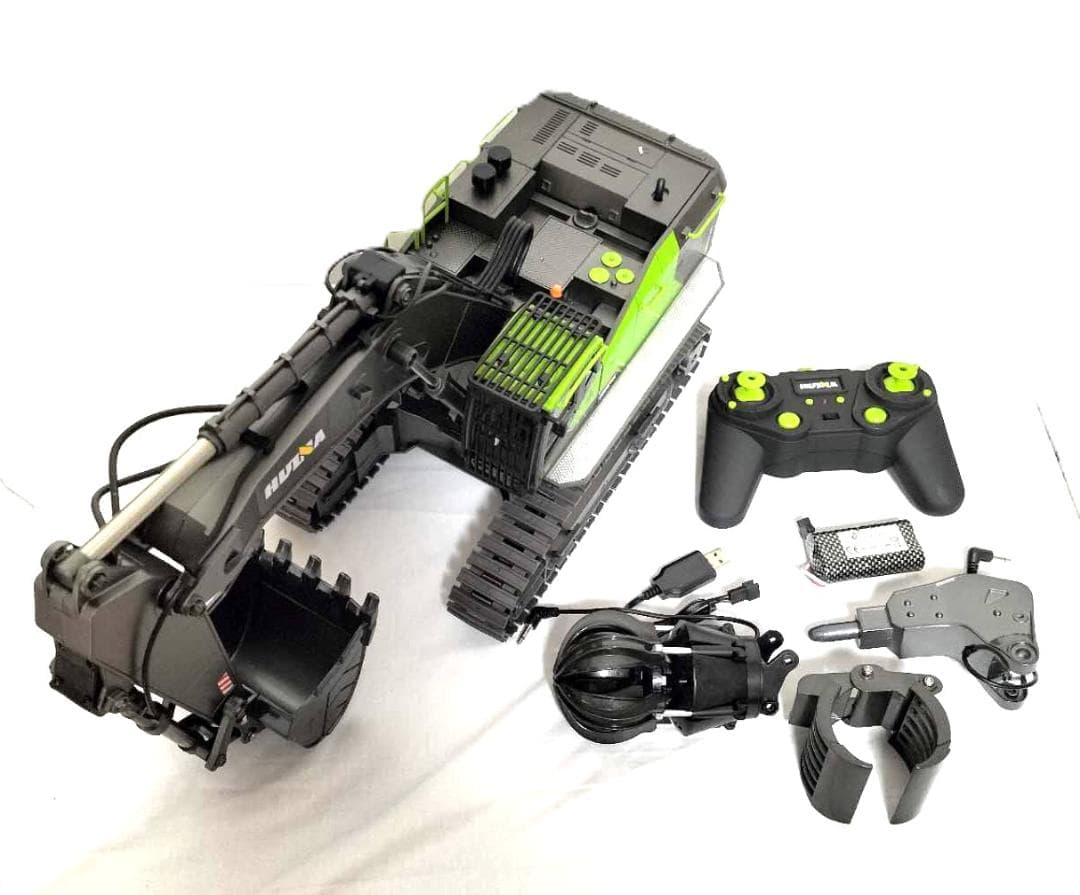 HUINA 1593 1/14サイズパワーショベルラジコン　アタッチメント付き