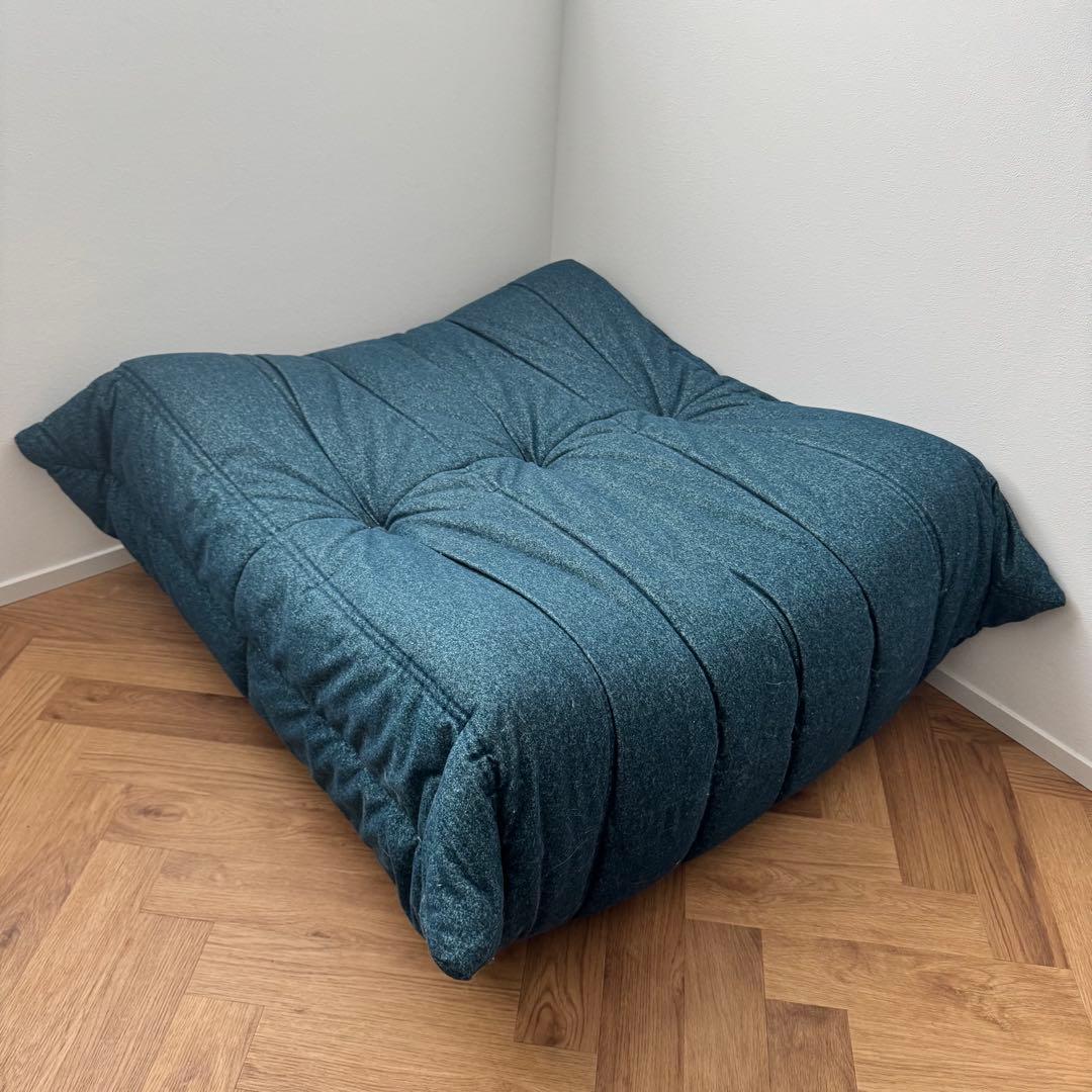 【正規品】ligne roset ロゼトーゴ パフ オットマン単品 ダークブルー