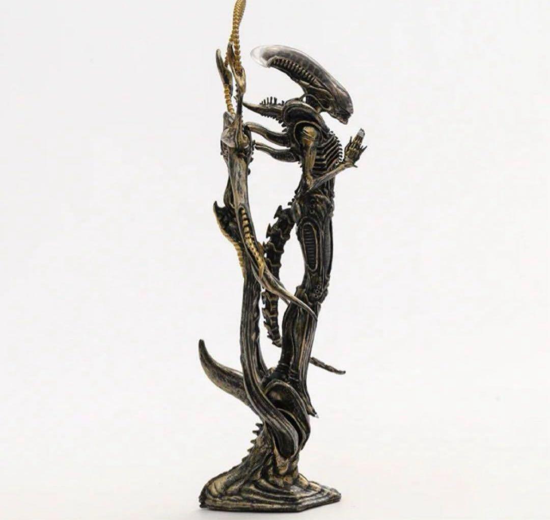 エイリアン　ゼノモーフ　仏教　フィギュア