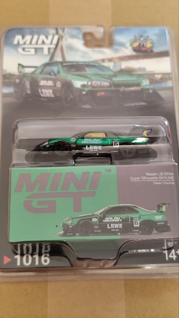 ミニカー MINI GT Lbwk Brazil exclusive LB-ER34