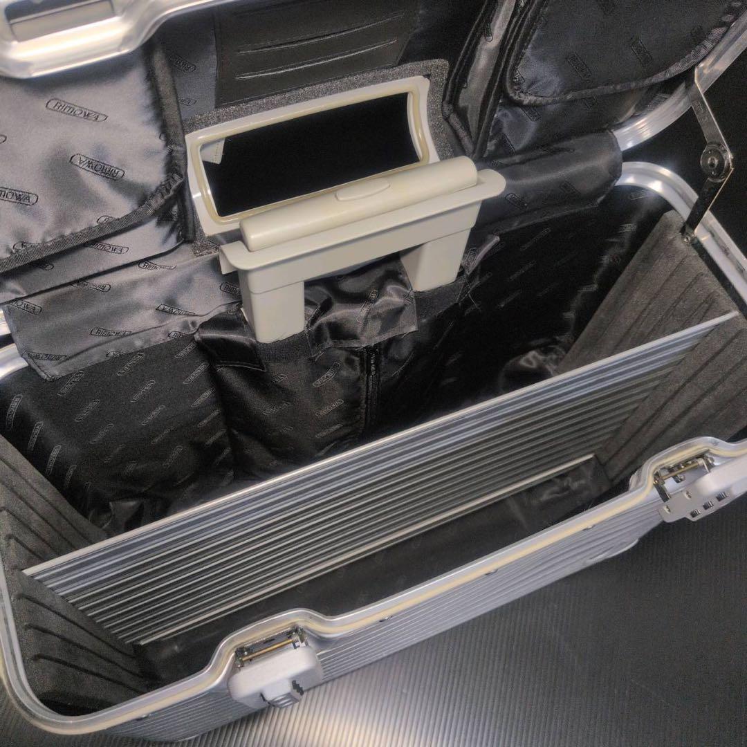 【激レア】Audi PIMOWA アウディ リモワ パイロット キャリーケース