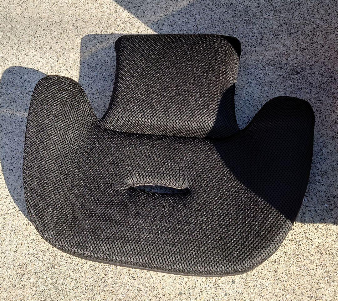 Combi エッグショック ブラック チャイルドシート　ウィゴーロングムーバー