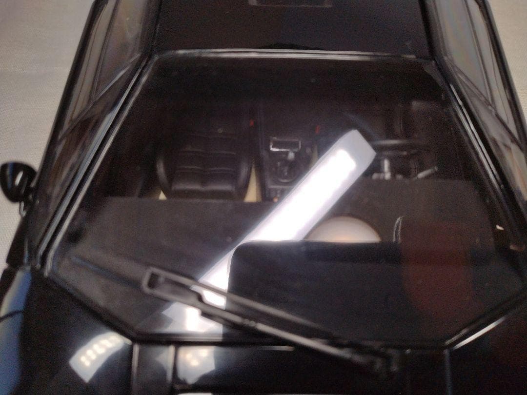 19　京商　1/18　ランボルギーニ　カウンタック　LP400　黒　ブラック