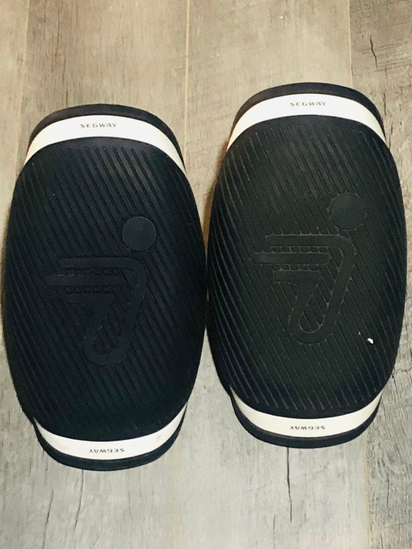 セグウェイ ナインボット(Segway-Ninebot) Drift W1