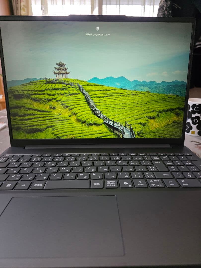 【ほぼ未使用】Lenovo ideaPad slim3 Office付き