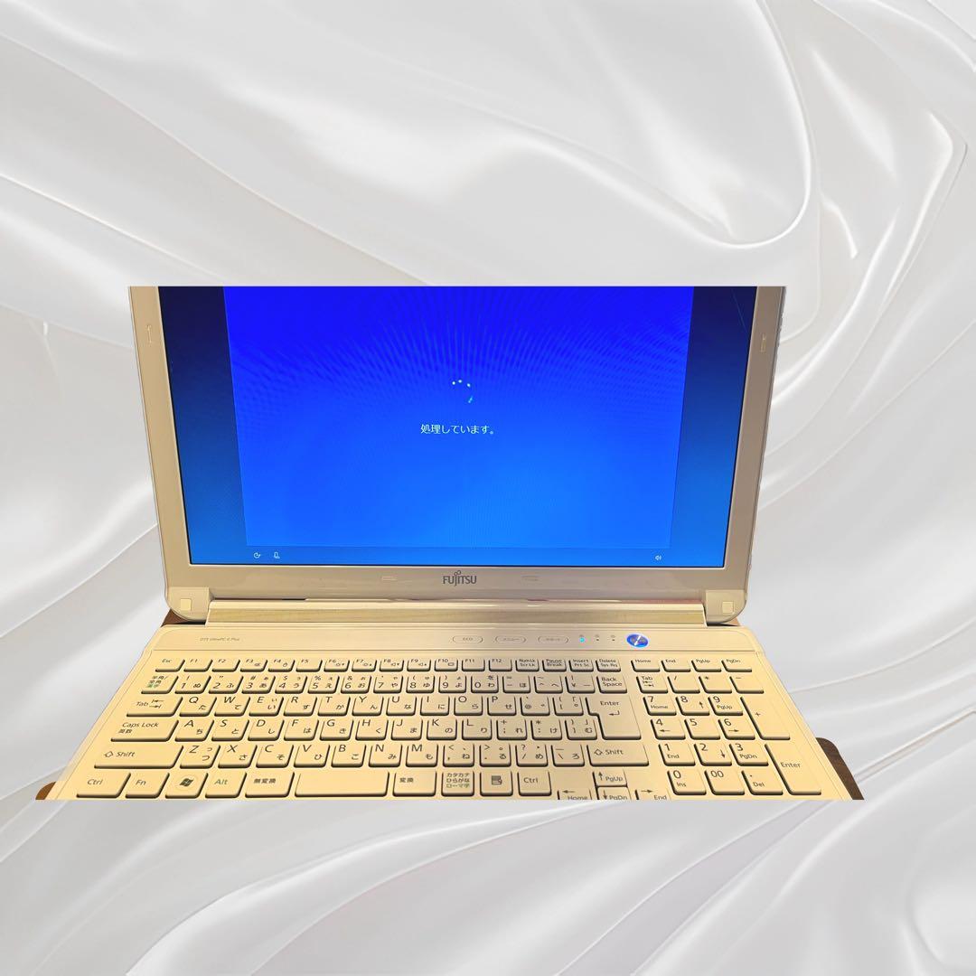 富士通AH56G ノートパソコン