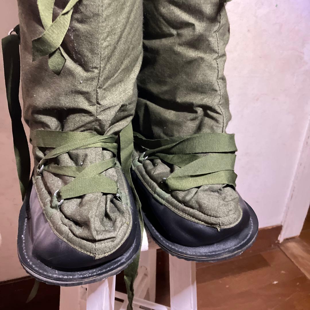 スウェーデン国防軍 オーバーシューズ 中綿ブーツ マクラックブーツ