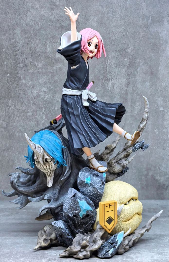 ブリーチ　十一番隊の副隊長　草鹿やちる　ガレージキッド　フィギュア　完成品