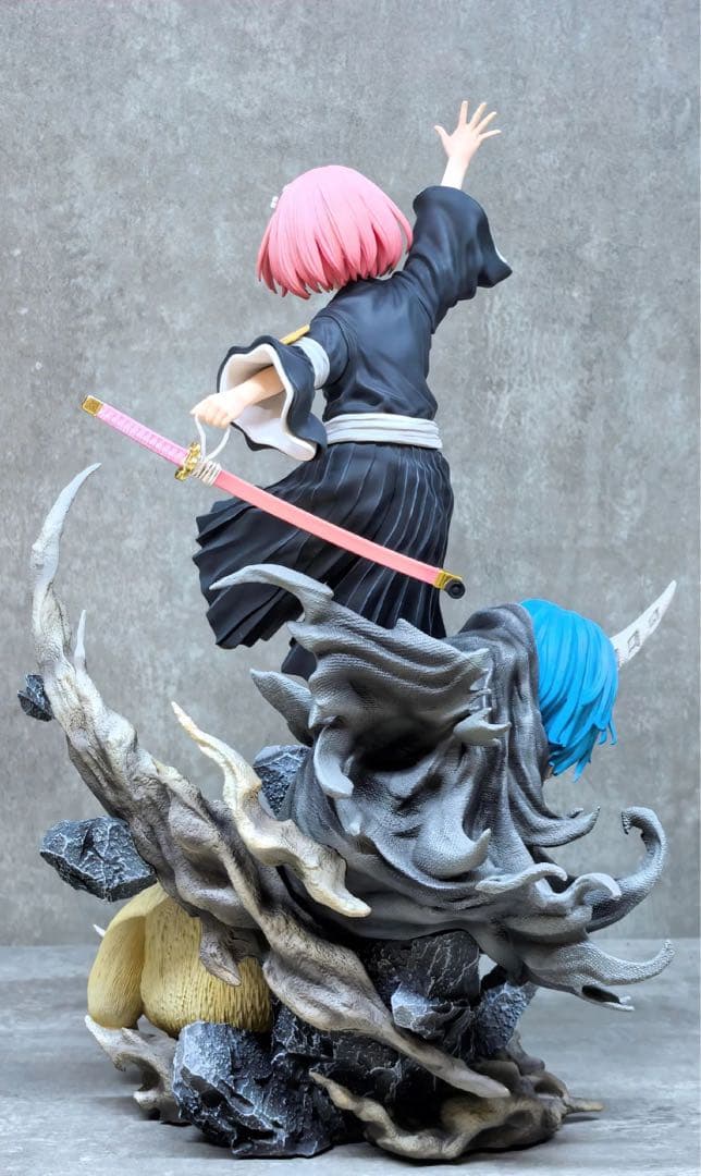 ブリーチ　十一番隊の副隊長　草鹿やちる　ガレージキッド　フィギュア　完成品