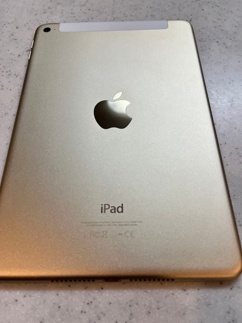 iPad本体 iPad mini 4 16GB