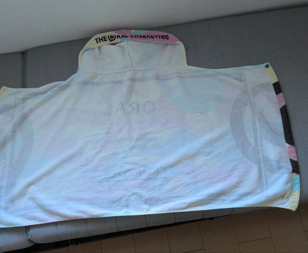 THE ORAL CIGARETTES フード付きタオル